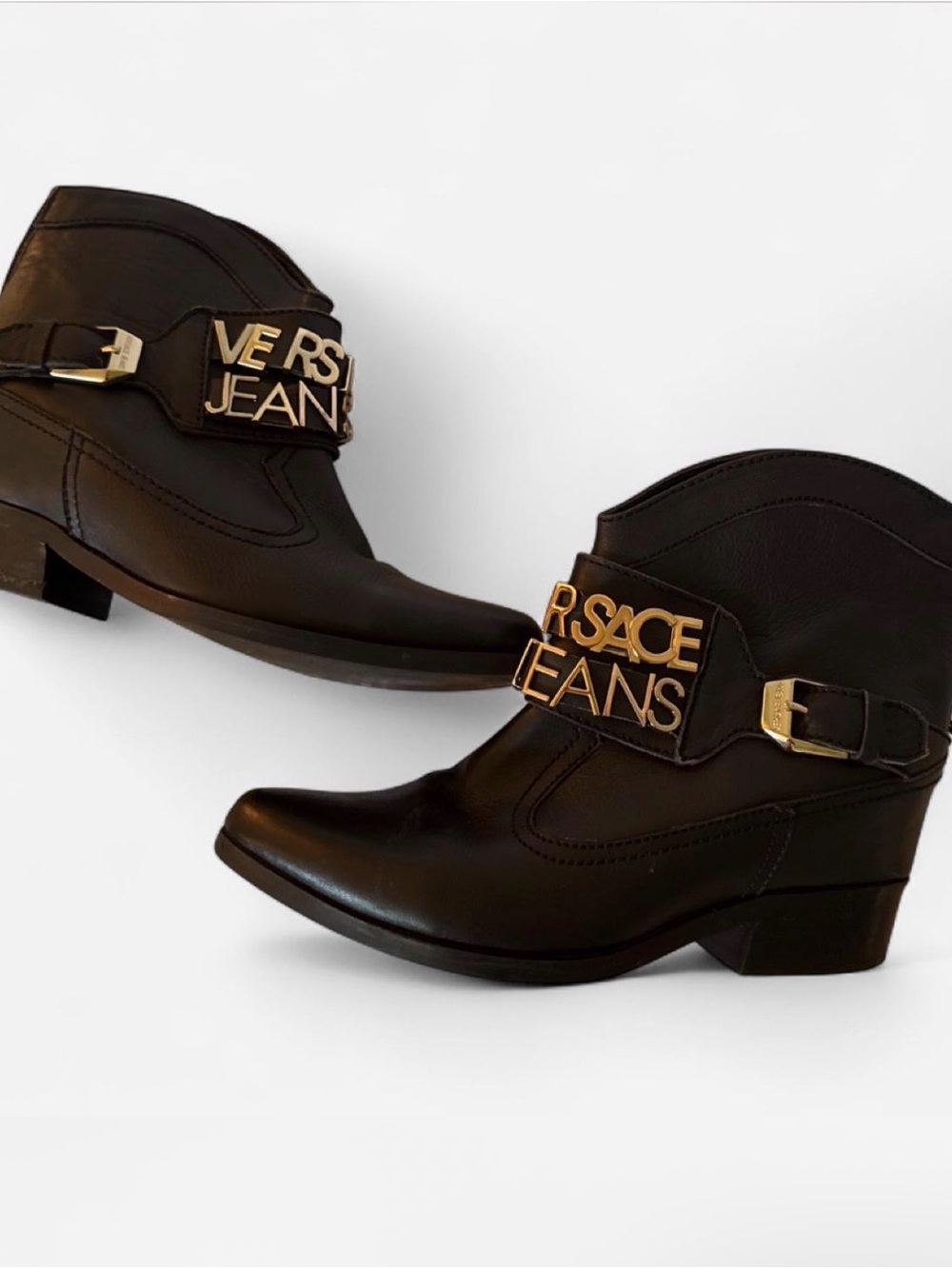 Versace Jeans Collection Black Leather Ankle Booties Gold Logo Plaque 37 6.5